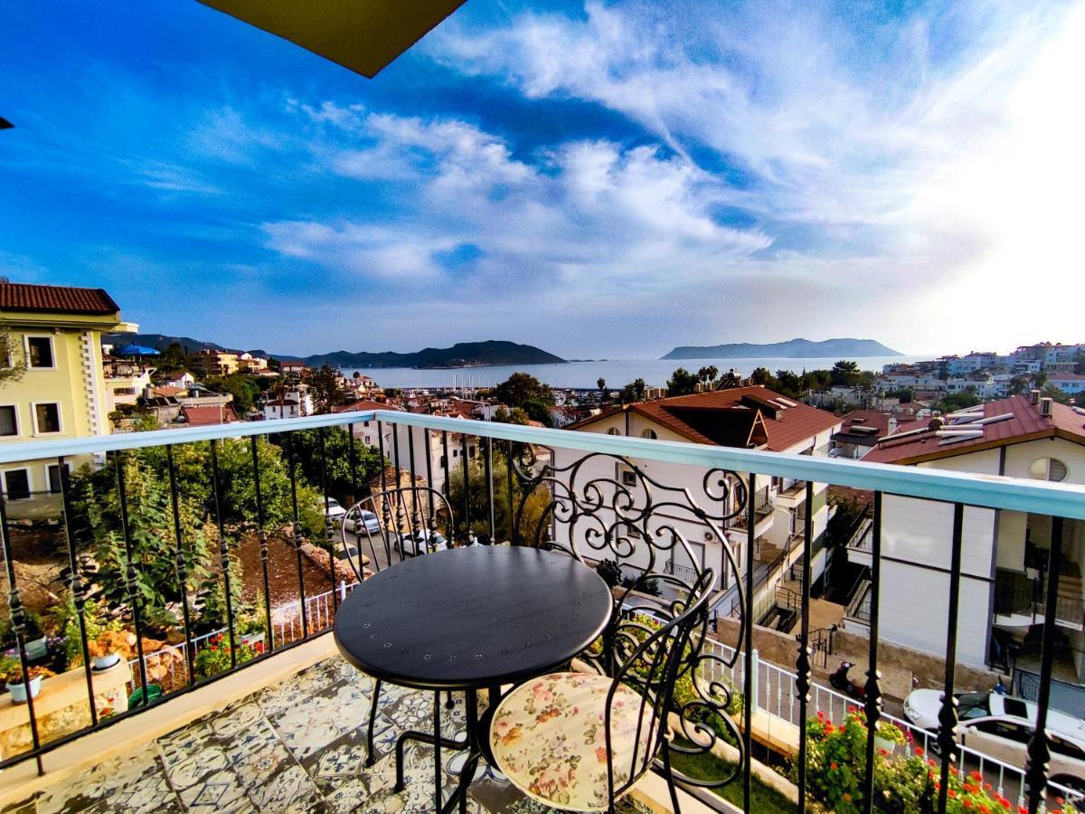Mavi Kiyi Suites Kas Exterior photo